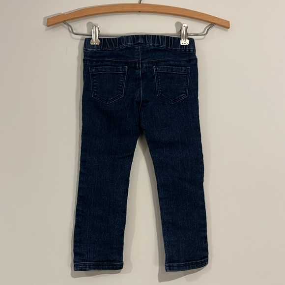 GYMBOREE Toddler 2T Skinny Slim Fit Jeans Pull On Dark Wash Pockets Unisex - Picture 1 of 7